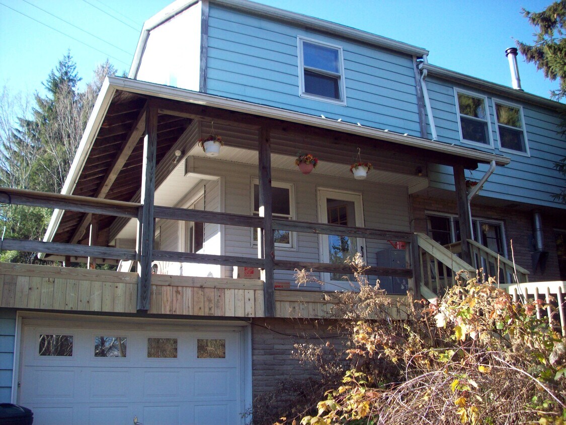 Foto principal - 1574 Coddington Rd