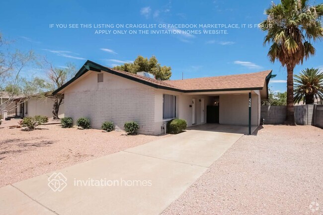 Building Photo - 2346 E Riviera Dr