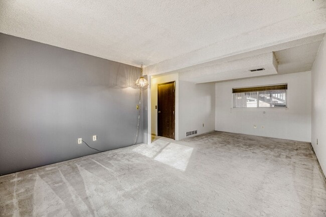 Foto del edificio - 5943 Culebra Ct