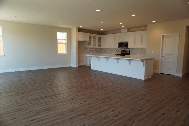 Building Photo - 5632 Sierra Trail Way