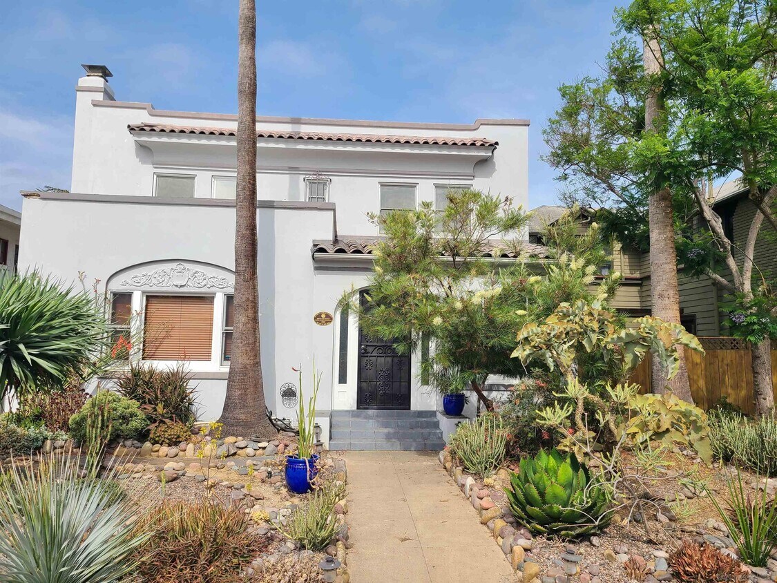 Primary Photo - 3650 28th St