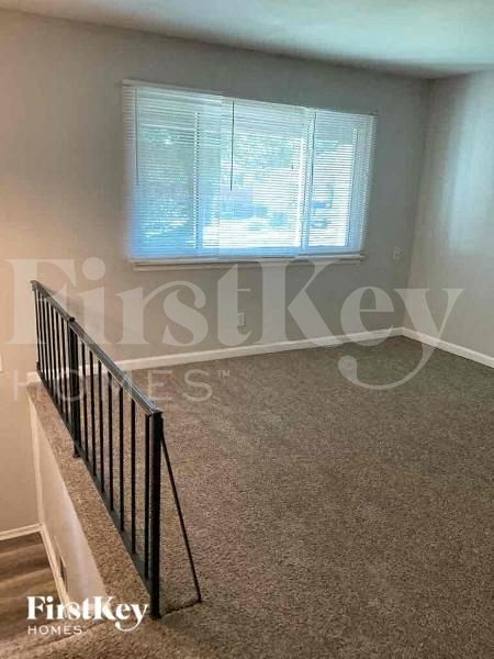 Building Photo - 1805 Bobbinray Ave