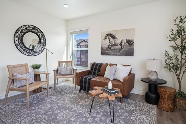 Building Photo - Edgewater Apartments: Tranquil Canal-Side ...