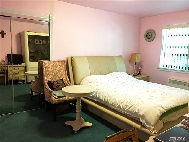 Building Photo - 30 Grace Ave