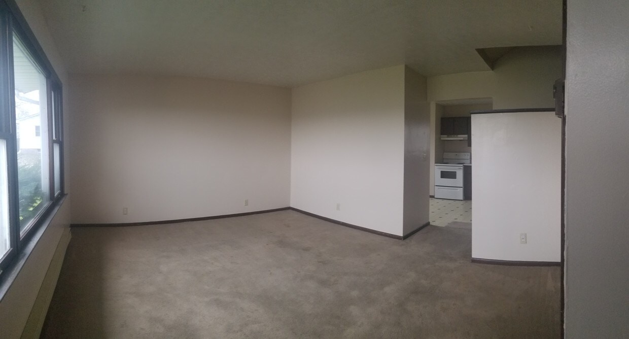 3212 Shaffer Rd Unit 1, Atwater, OH 44201 3212 Shaffer Rd Atwater, OH