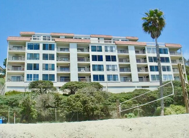 Foto del edificio - 423 Avenida Granada