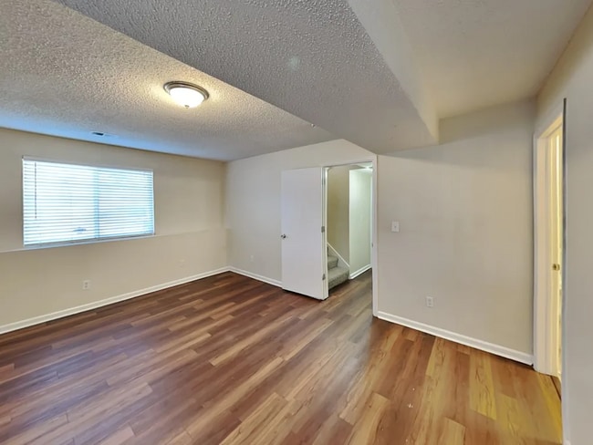 Building Photo - 2332 Fairplay St