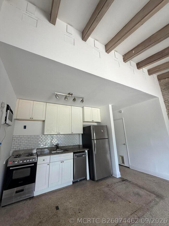 Foto del edificio - 902 SE 12th St