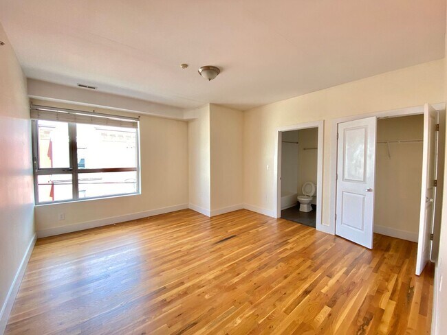 Foto del edificio - 1849 N 18th St
