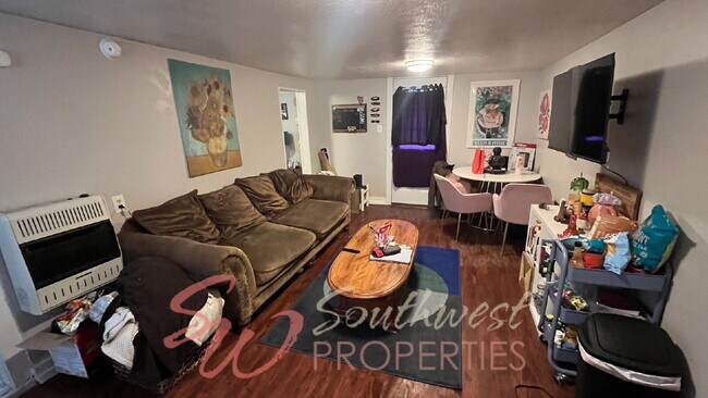 Foto del edificio - 1 Bedroom Garage Apartment — 1 Block from TSU (You Can’t Get Much Closer!)