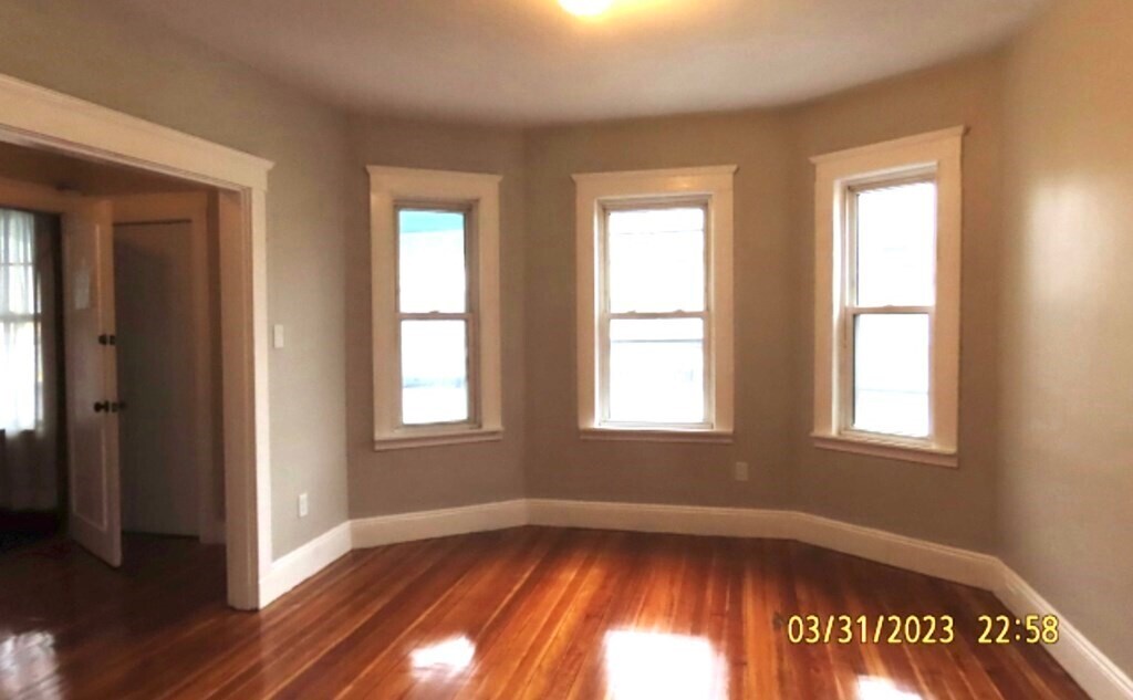 Foto del edificio - 20 Crowell St