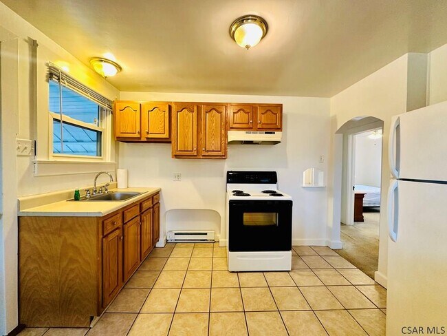 Foto del edificio - 608 Lamberd Ave