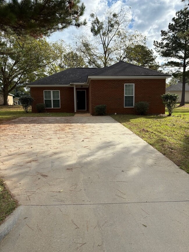 Building Photo - 212 Cloud Ln
