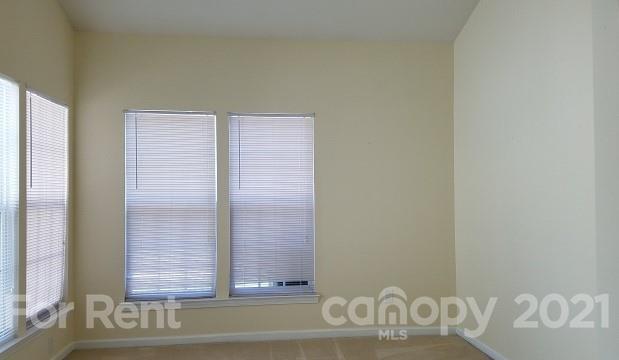 Foto del edificio - 4873 Prosperity Ridge Rd