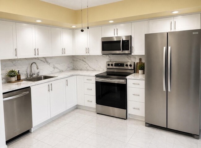 Foto del edificio - 8650 SW 133rd Avenue Rd