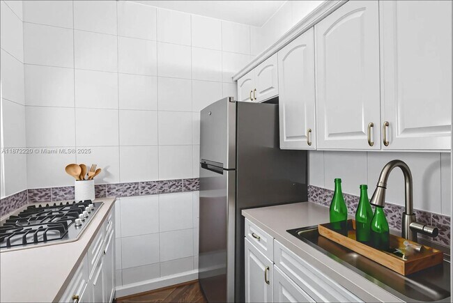 Foto del edificio - 215 30th St