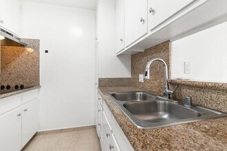 Interior Photo - Burton Almont