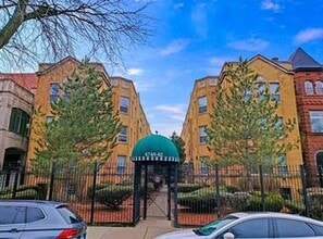 Building Photo - 4746 S Drexel Blvd