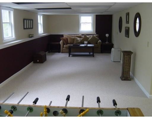 Building Photo - 17 Great Oak Rd