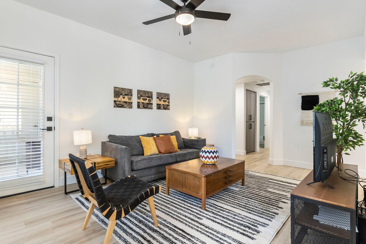 Foto principal - 15608 N 71st St