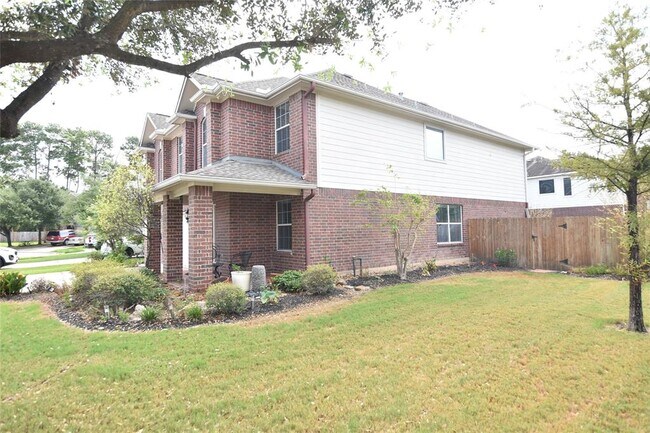 Foto del edificio - 9619 Babbling Spring Ct