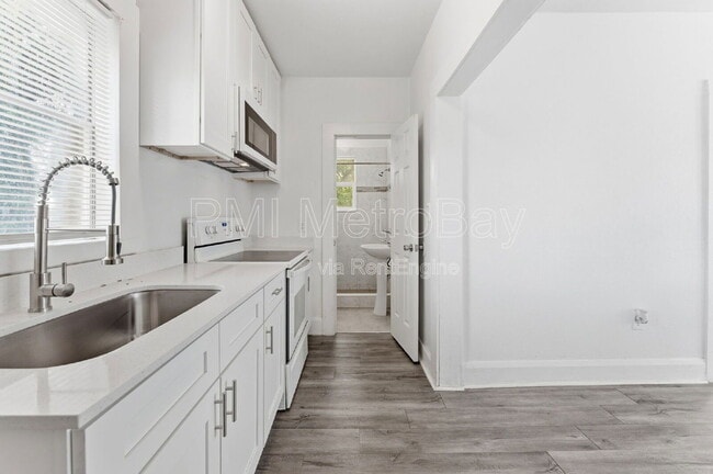 Photo - 2914 N 10th St Apartment