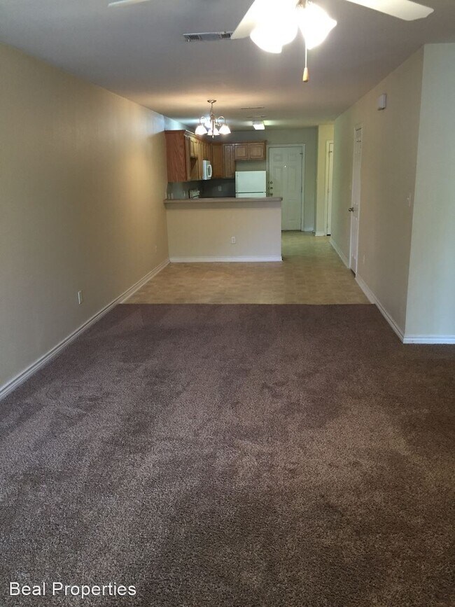Foto del edificio - 3 br, 3 bath House - 3788 Oldenburg Ln