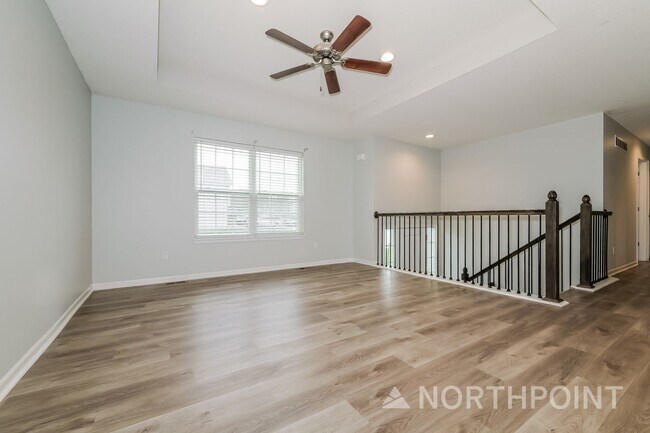 Foto del edificio - Beautiful Single Family Home | 3 BR/2.5BA | Oversized garage| Large Basement