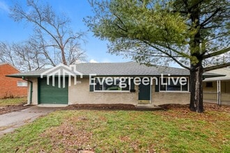 Building Photo - 3807 Waterbury Dr