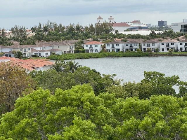 Primary Photo - 3301 N Country Club Dr