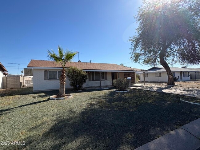 Building Photo - 12819 N 111th Dr