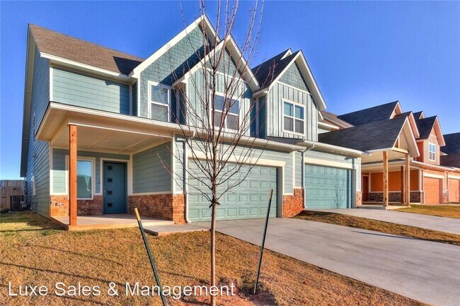 Building Photo - 5 br, 2.5 bath House - 17616 Hampton Park ...