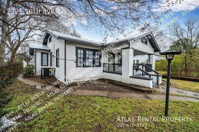 Foto del edificio - 2321 10th Ave N