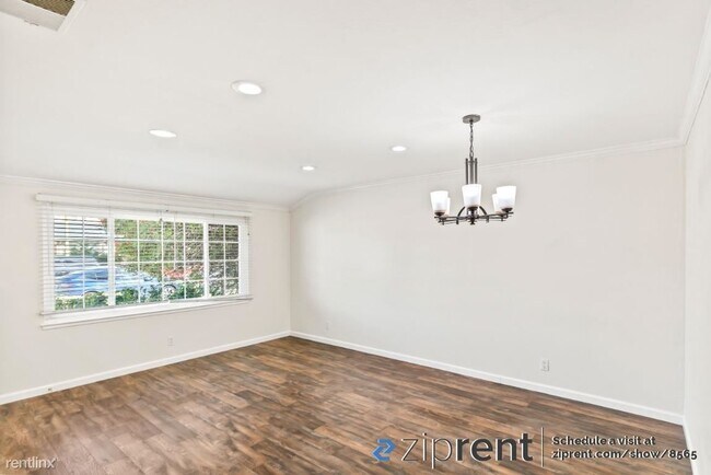 Building Photo - 4 br, 2 bath House - 5621 Drysdale Dr, San...