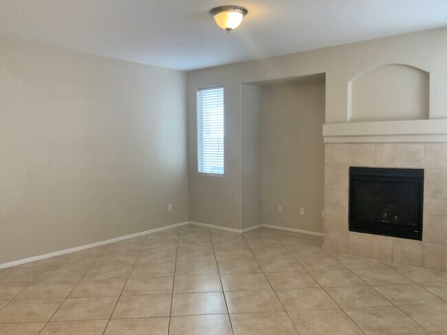 Building Photo - 2733 Dundonald Ct