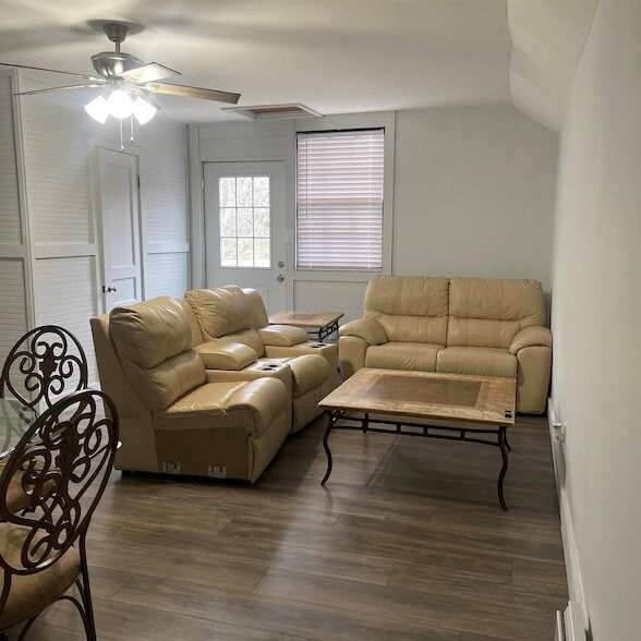 Photo - 1716 Combs Street Unit B Apartment
