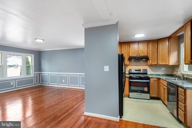 Foto del edificio - 14025 Mt Pleasant Dr