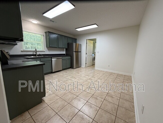 Foto del edificio - 111 Turnstone Ct SW
