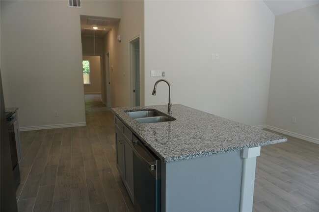 Building Photo - 11652 Vistawood St