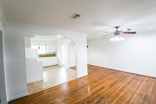 Foto del edificio - 4513 Nina Lee Ln