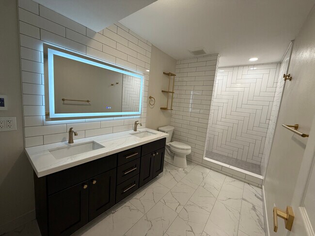 Foto del edificio - 21518 123rd St E