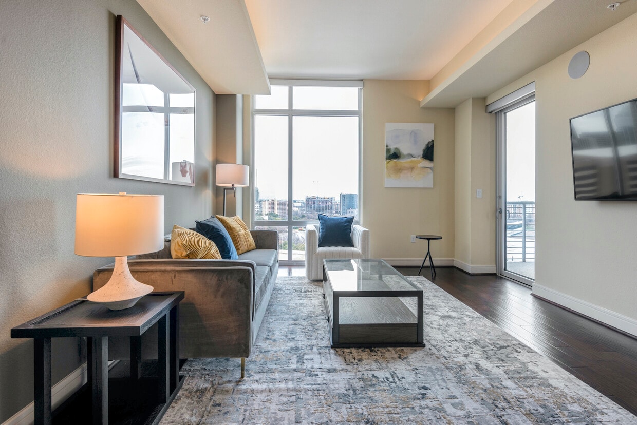 Primary Photo - 1630 SE Rural St