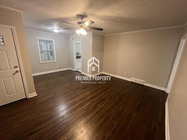 Building Photo - 3597 Philsdale - HALF OFF FIRST MONTH'S RENT!