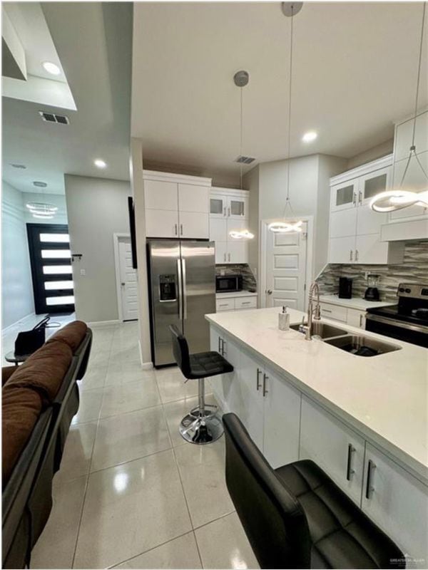 Foto del edificio - 3120 E Rabbit Run Ave