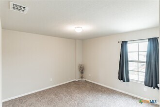 Building Photo - 7811 Toledo Bend
