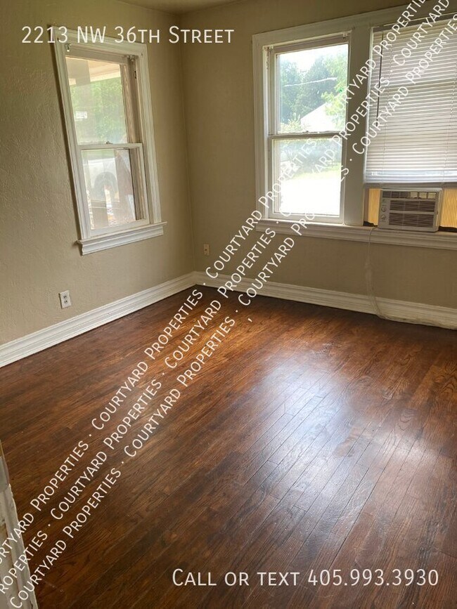 Foto del edificio - 2213 NW 36th St