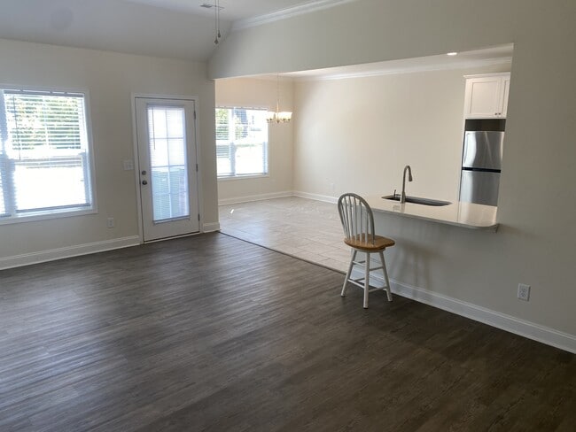 Building Photo - 3273 Spiral Ln