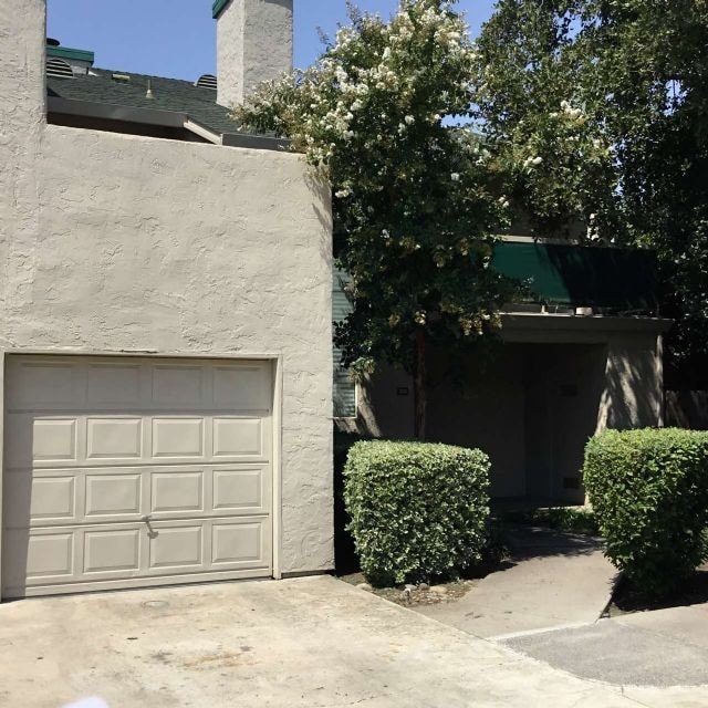 Primary Photo - Condo For Rent in Stockton