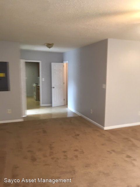 Primary Photo - 3 br, 2 bath House - 6112 Court M
