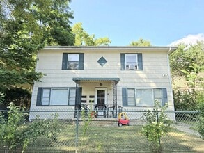 Building Photo - 619 W Lasalle Ave